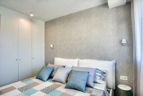 Apartamento Penthouse On The First Line