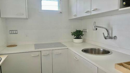 Apartamento de Luxe Al Lado de Playas Cam� de Ronda