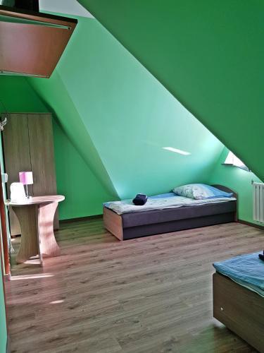 Hotel Dom Wczasowy " U J�zefa "