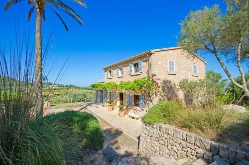 Villa Finca Son Roman�