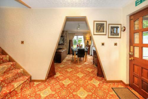 Bed & Breakfast Grove Guest House
