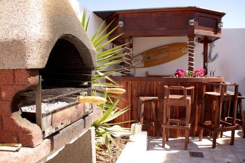 Beverley Hills Villa - 4 Apartments & Private Pool