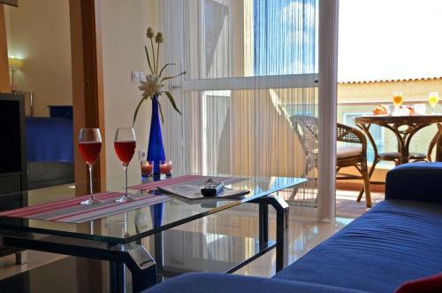 Apartment Playa - Pool - 50 M Strand - Meerblick - Wifi