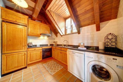 Casa Mont Romies By Totiaran
