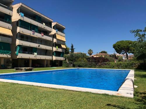 Apartamento En Playa Franc�s (coma-ruga)