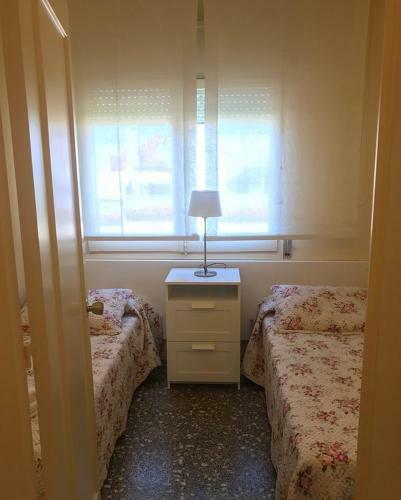 Apartamento En Playa Franc�s (coma-ruga)