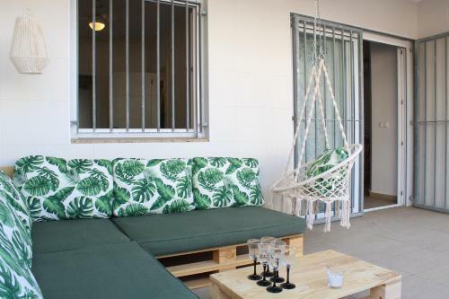 La Manga Beach & Pool Apartment By Rental Ol�