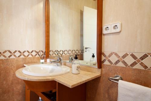 Chalet Con Piscina Privada A 2 Minutos Del Mar