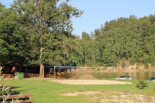 Lodge Domki Nad Jeziorem W Kar?owicach