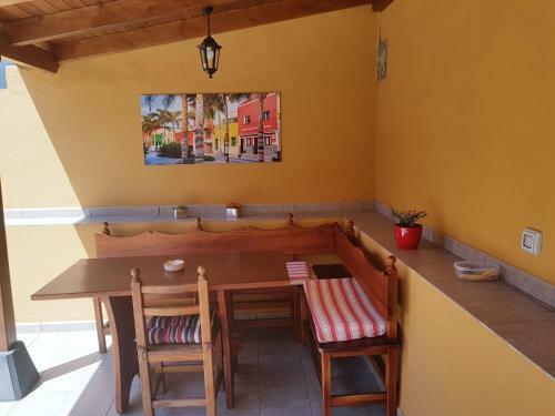Apartamento Estudio Nuevo Con Ba�o, Cocina Y Gran Terraza