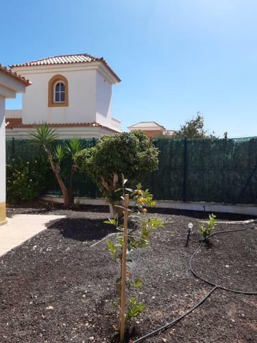 Villa Dwarika, Home Away From Home - Private Heated Pool And Jacuzzi