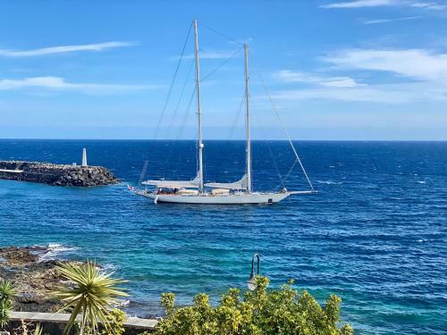 Puerto Calero Seafront Villa