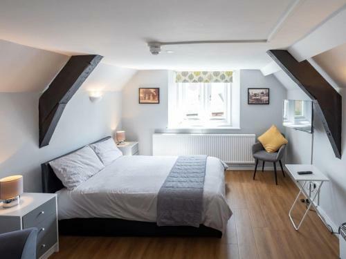 The Coach House Apartment
