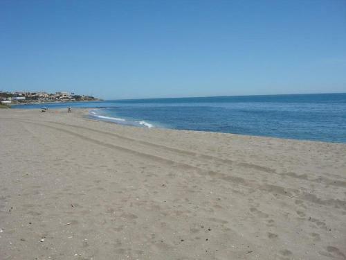 Balcon Del Mar 2-3 A, Apartament On The Beach Front