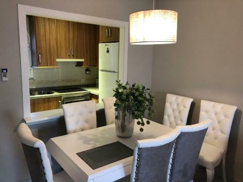 Balcon Del Mar 2-3 A, Apartament On The Beach Front