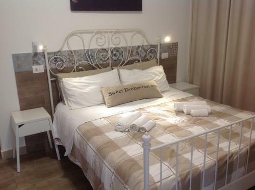 Hostal Gelone 83 - Camera Aretusa - Teatro Greco/ortigia