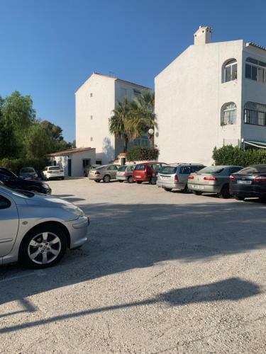 Apartamento 2 Dormitorios Al Lado De La Playa