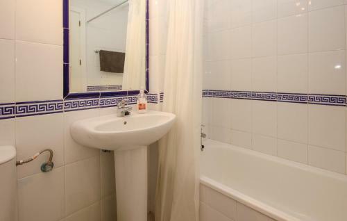 Three-bedroom Apartment In Miraflores
