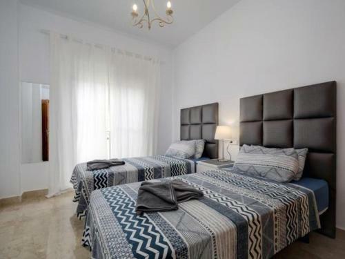 15 Sunny Apartment, Terrace, Wifi!