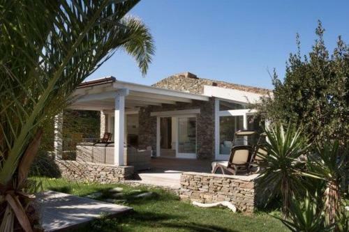 Villa Con Piscina - Stintino