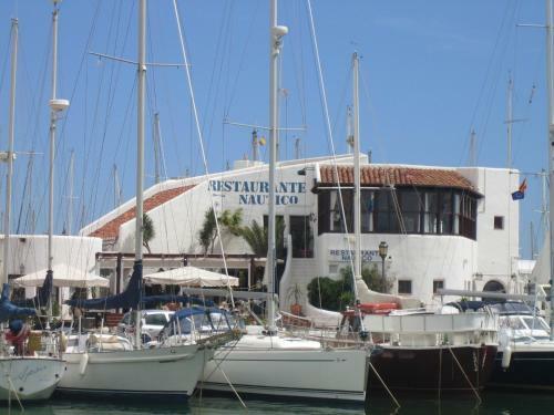 Luxury Apartment In Central Almerimar