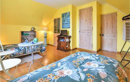 Stunning Apartment In Le Mesnil-esnard With Wifi