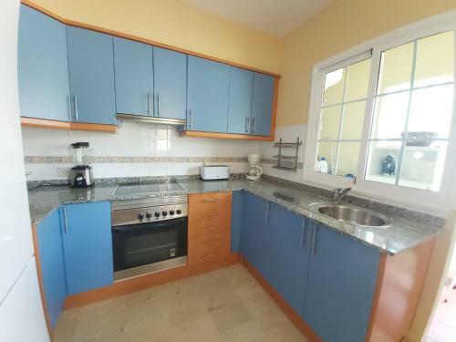 Spacious Apartment With Jacuzzi And Pool Access