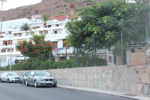 Casa Feliz Con Parking Privado Gratis