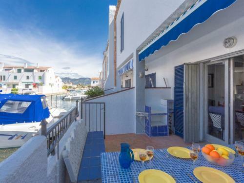 Holiday Home Currican
