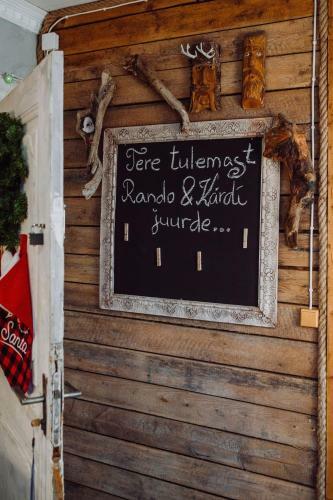 B&B Rando & K�rdi Juures O�
