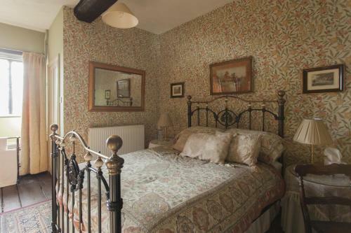 Brayne Court Bed And Breakfast
