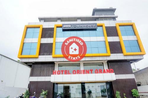 Hotel Oyo Townhouse 393 Orient Grand