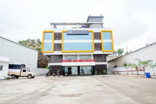 Hotel Oyo Townhouse 393 Orient Grand