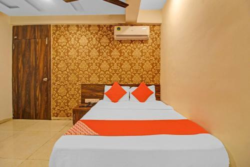 Oyo Flagship 84176 Hotel Savali