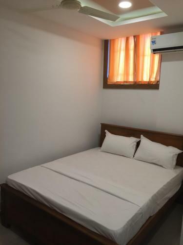 Lodge Yoyostay Kannur