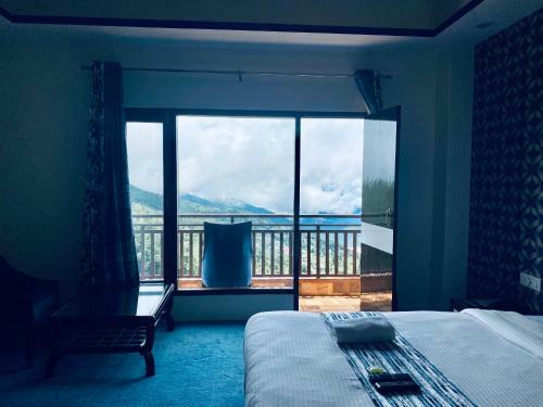 The Radiance Regency A Boutique Hotel
