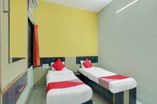 Oyo Flagship 48365 Hotel Shiva's Castle
