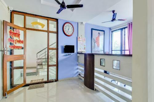 Oyo Flagship 48365 Hotel Shiva's Castle