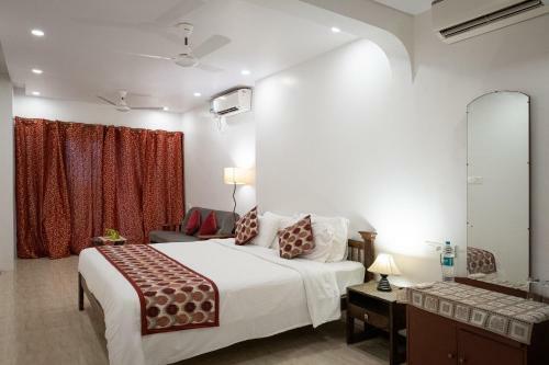 Hostal Shanu's Seaside Inn