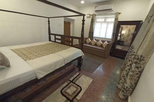 Independent Goan Villa With Pvt Swimming Pool