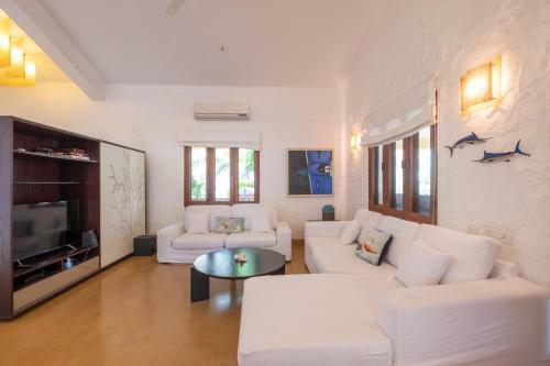 Villa Casa Delmar Close To Candolim Beach