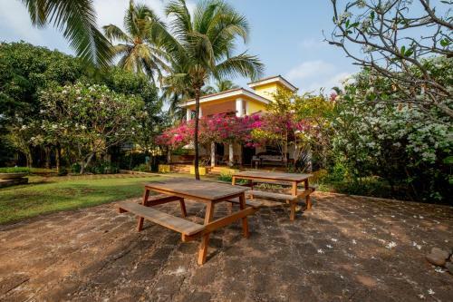 Villa Casa Delmar Close To Candolim Beach
