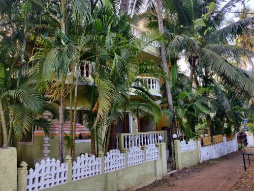 Rosean Homestay Self Service Apartments