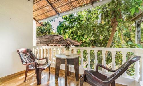 Apartamento Lavish Studio With A Pool, Near Candolim Beach