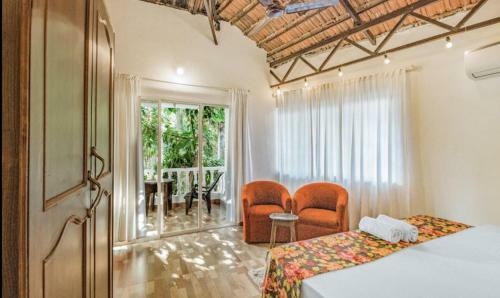 Apartamento Lavish Studio With A Pool, Near Candolim Beach