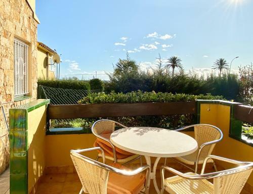 Apartamento Con Jard�n En La Playa De Empuriabrava