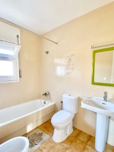 Apartamento Con Jard�n En La Playa De Empuriabrava