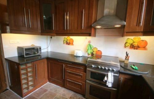 Villa Accacia Goa '5bhk With Private Pool'