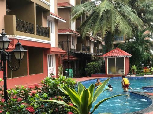 Hotel Sun-kissed Holidays, Goa. Blue