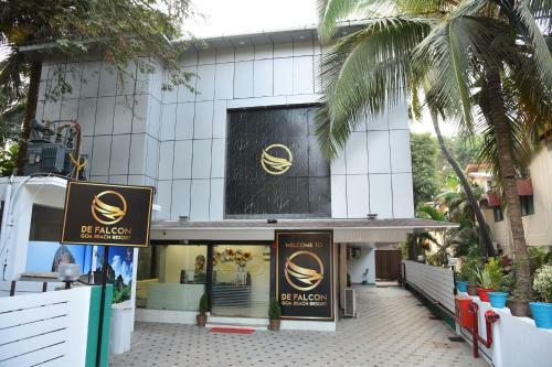 Hotel De Falcon Goa Beach Resort